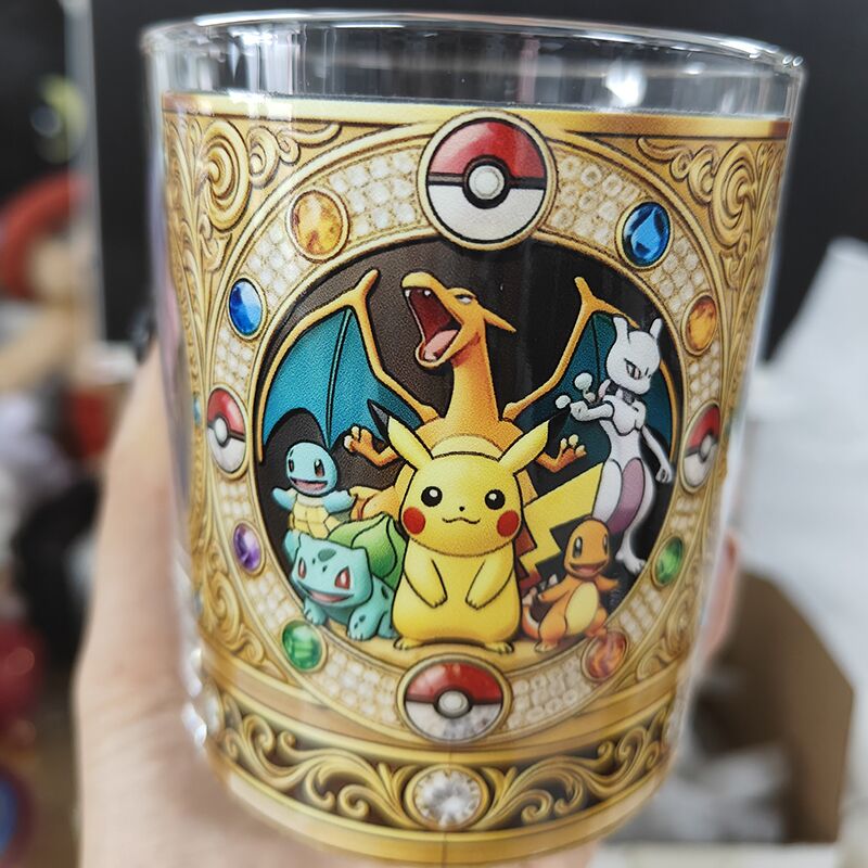 Home Bar Set - ポケモン30周年記念エンボス加工ウイスキーグラス 1996-2026 透明タンブラー アニメコレクター向け ホームバーカップ ギフトボックス付き