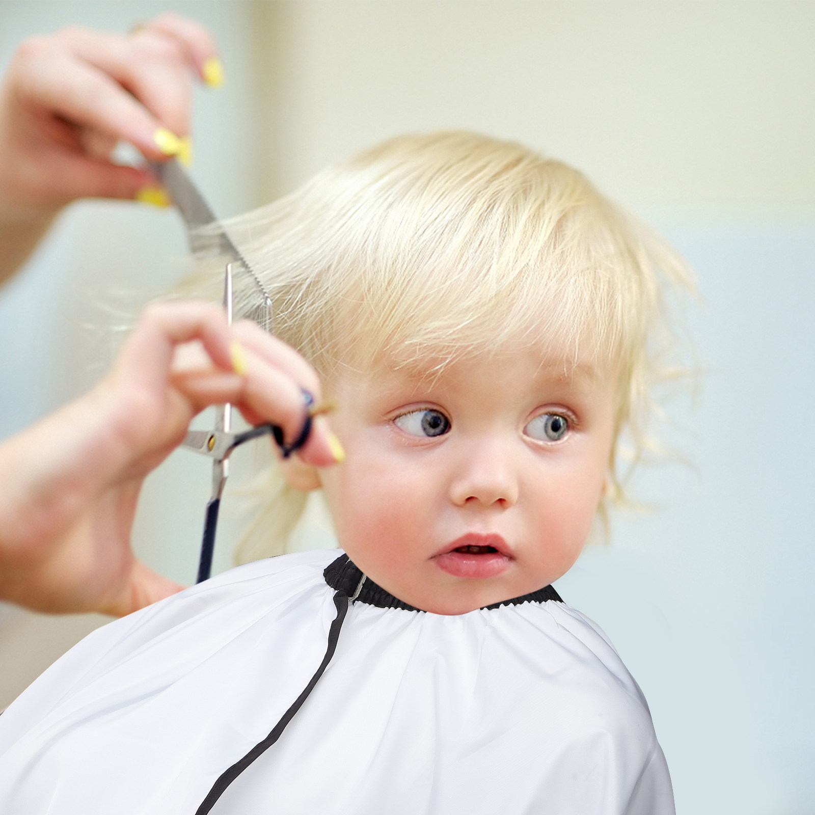 1 個子供ヘアカットケープ軽量防水ヘアカットエプロンホーム理 - Home Barbershop のレビューと価格